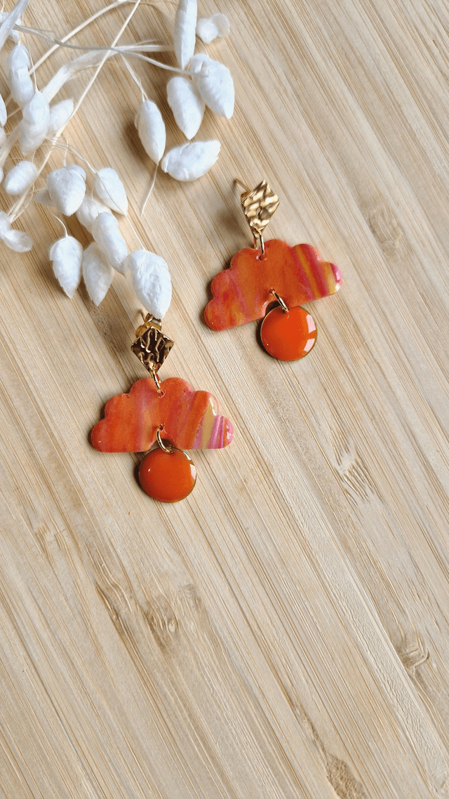 Douce Mandarine - Boucles d'oreilles en pâte polymère et résine. 