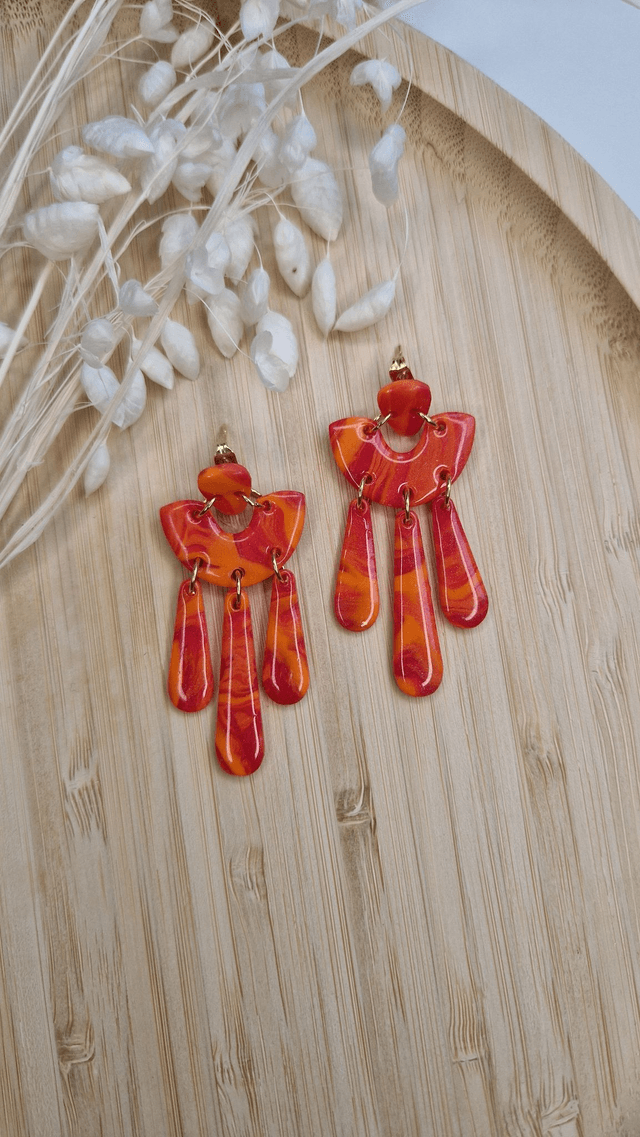 Brasier Ensoleillé - Boucles d'oreilles en pâte polymère et résine.
